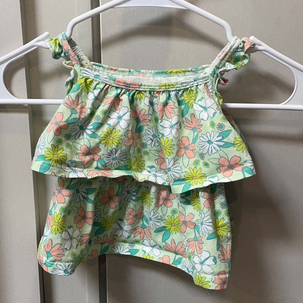 2 piece Carter’s set